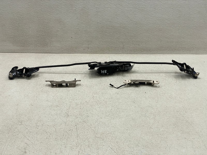 2009-2016 BMW Z4 CONVERTIBLE HARD TOP ROOF LOCK LATCH ASSEMBLY OEM LOT758