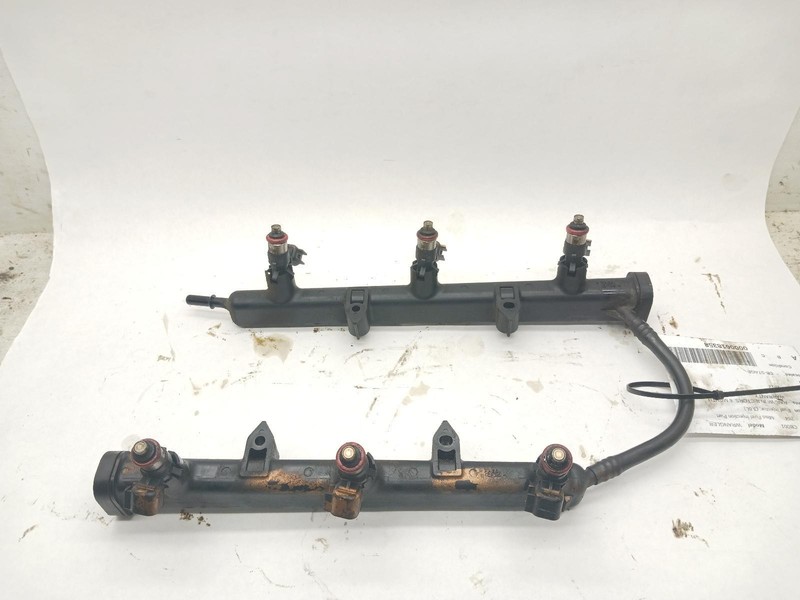 12-'18 JEEP WRANGLER fuel rail w/Injectors 3.6L OEM 1 Year Warranty!