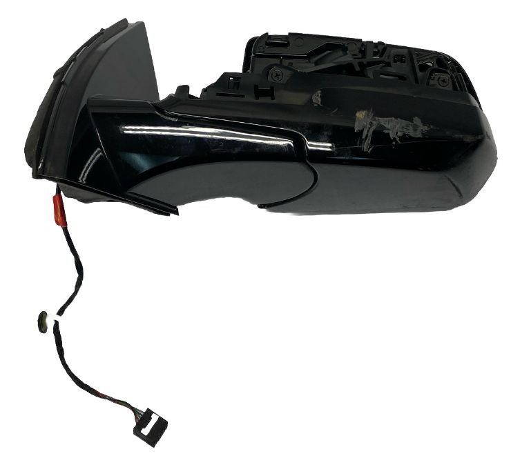 Chevy Traverse door mirror 18 22 left side OEM 84498314 8624 cover broken