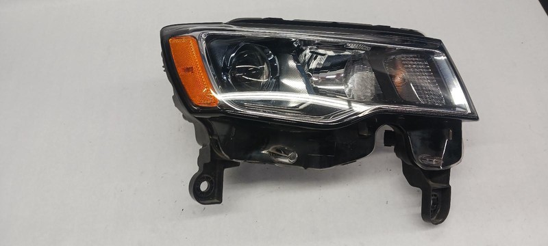 17-'22 JEEP GRAND CHEROKEE passenger headlight Headlamp halogen OEM