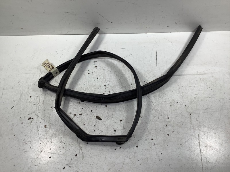 16-21 Honda Civic 4D Left Rear Door Channel Molding Black OEM