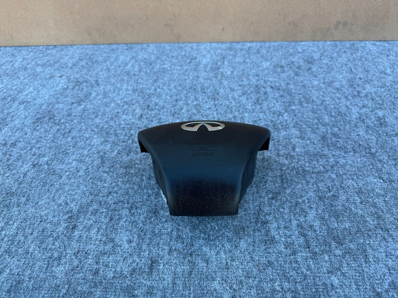 INFINITI M35H M37 M56 Q70 Q70L 2011-2019 OEM LEFT DRIVER STEERING WHEEL SWITCH