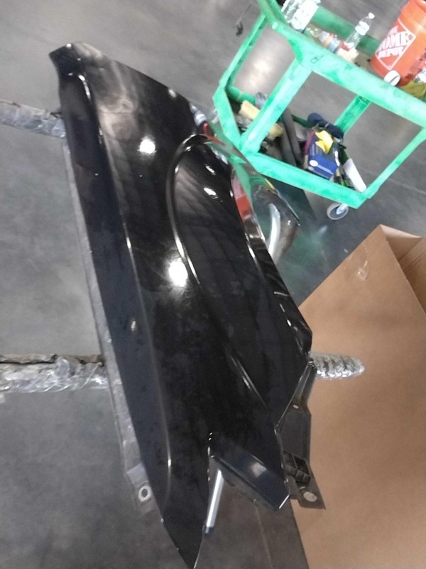 2003 Isuzu Axiom Left Fender Black Used Good Condition 492784 NJ25-23339