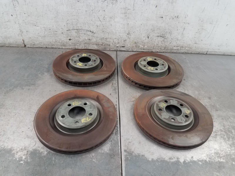 2018 Audi S4 Quattro B9 Brake Rotor Set - * #2795 VV10