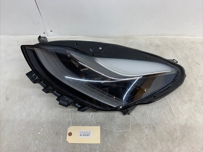 21-23 TESLA MODEL 3/Y HEADLIGHT LEFT DRIVER LED 1514952-00-C OEM 34097