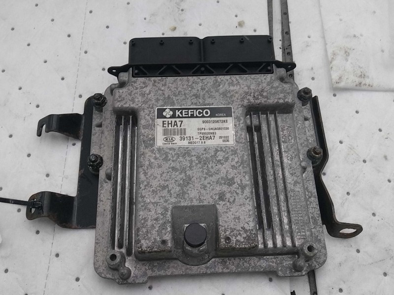 2016 KIA SOUL Engine Control Module ECM 2.0L Black OEM 76000 Miles NJ25-26628