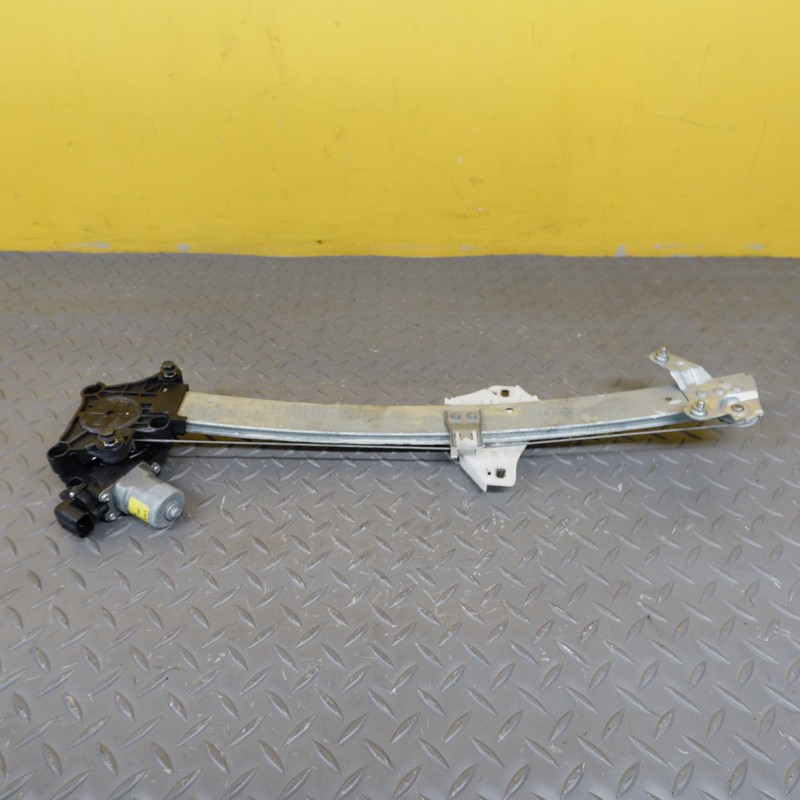 2018-2025 HONDA ACCORD FRONT LEFT SIDE DOOR WINDOW REGULATOR W/ MOTOR OEM