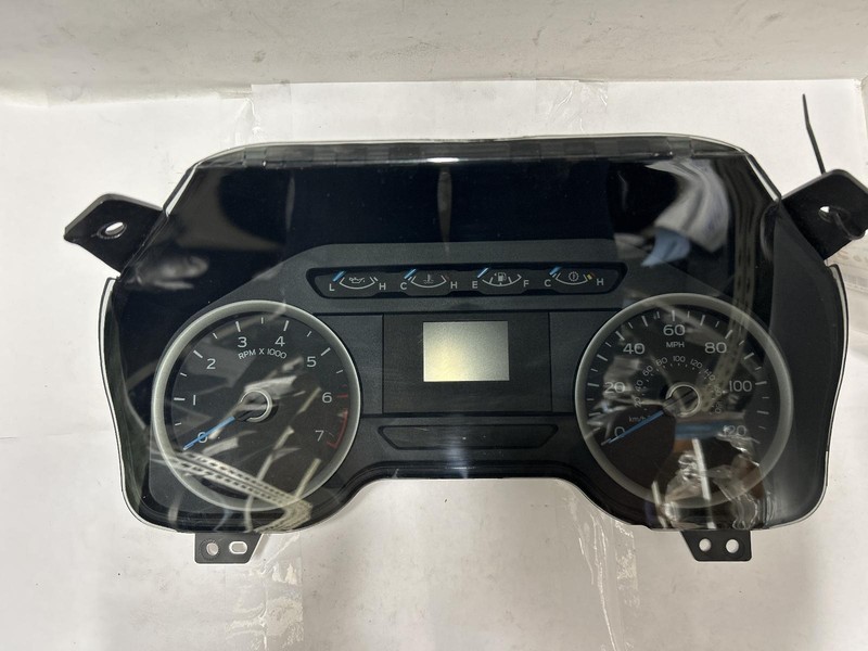 2017 F150 PICKUP Speedometer cluster MPH HL3T10849AHD 5.0L 86k miles OEM 17