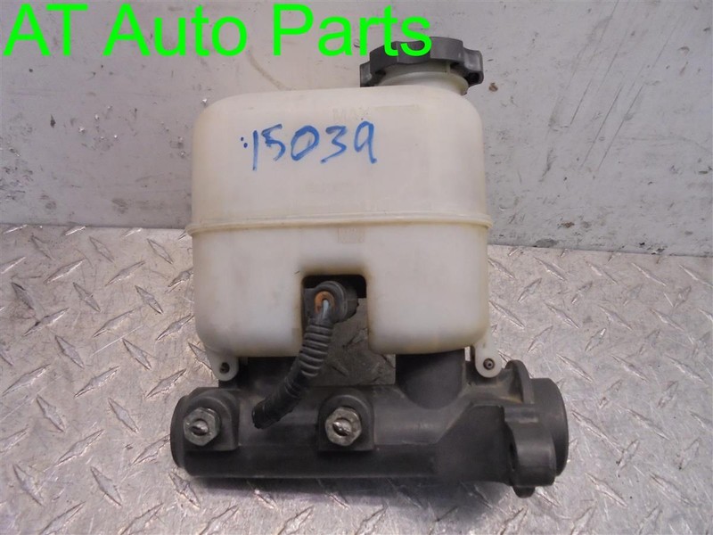 00 01 02 SILVERADO SIERRA 1500 2500 TAHOE VACUUM BRAKE BOOSTER 19209249