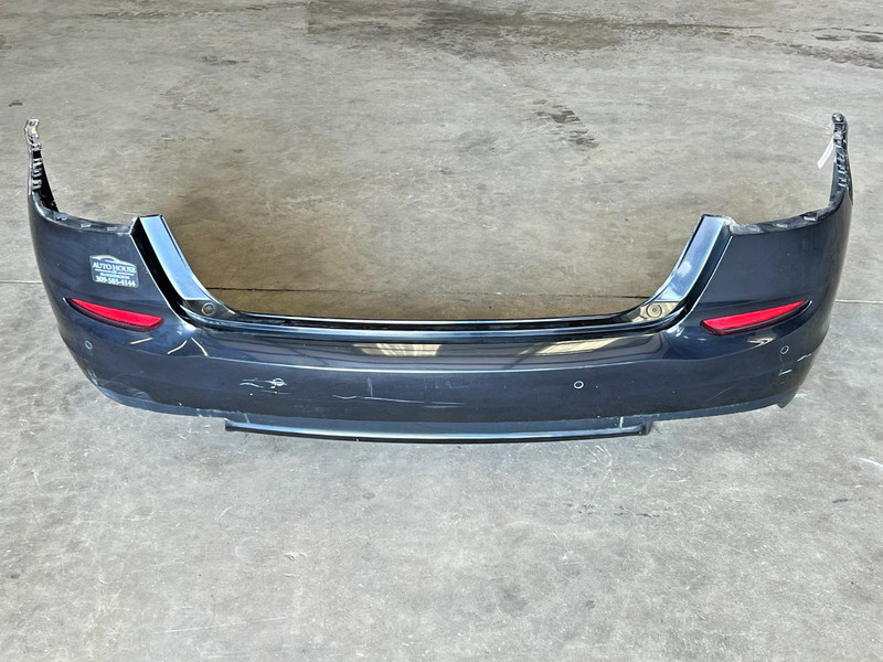 ⭐2014-2017 MASERATI QUATTROPORTE COMPLETE REAR BUMPER COVER PANEL OEM LOT2638