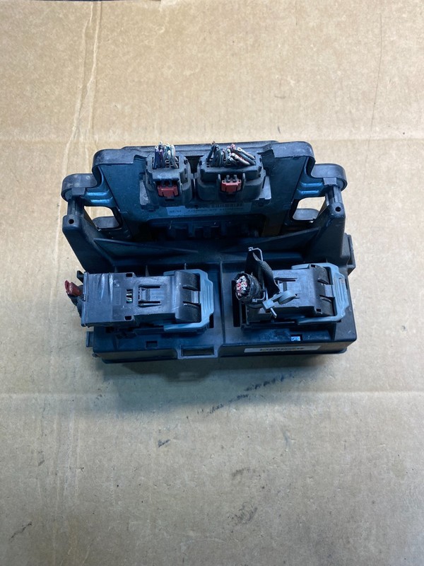2007 Jeep Commander Fuse Box Relay BCM Body Control Module OEM AB3729 DG