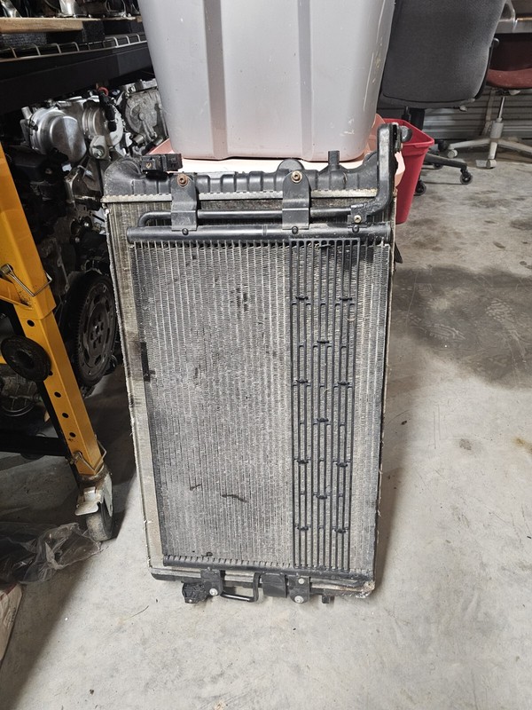 2004 Jetta Radiator Condensor 1.8l