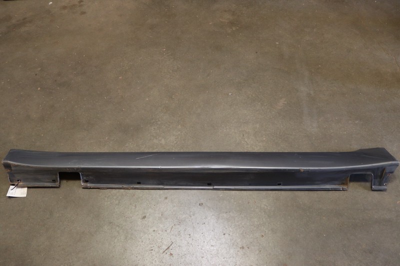 2008-2010 BMW 535I E60 LEFT DRIVER SIDE ROCKER MOLDING SKIRT PANEL OEM
