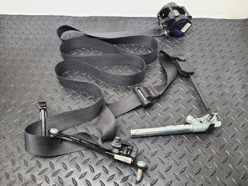 17-23 Jeep Cherokee Front Right Passenger Retractor Gray OEM 6EG90LU5AC
