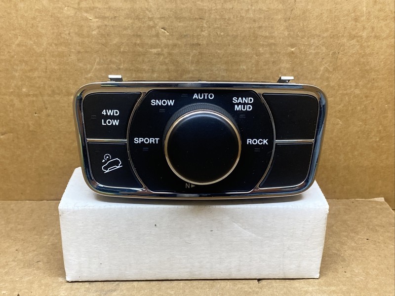 2011-2013 Grand Cherokee Center Console Transfer Case Switch OEM P56046234AD