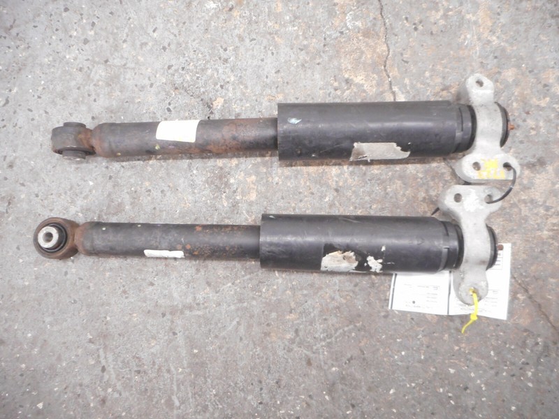 14 Cadillac ATS Rear Driver Left Passenger Right Shock Absorber Pair OEM