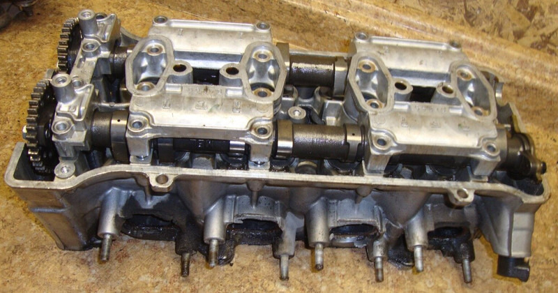 2005 Honda CBR1000RR CBR 1000 RR CBR1000 Engine Cylinder Head Valve Cam Shafts