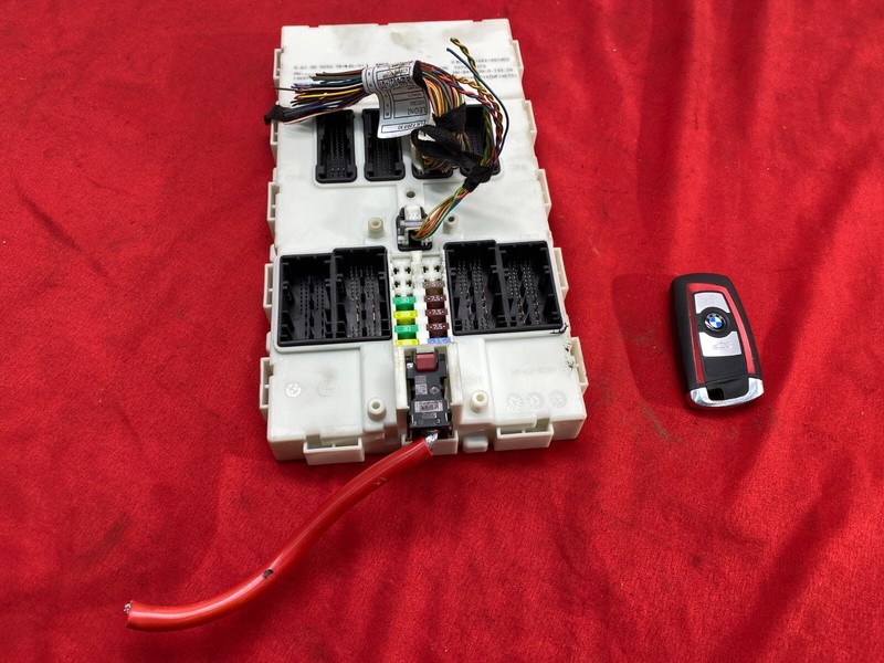 BMW F22 F30 F32 F36 F80 F82 FEM Electronic Body Control Module w/ Key Fob OEM✅