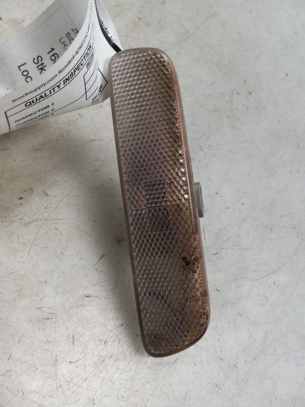 1999 LEXUS RX300 DRIVER SIDE REAR SIDE MARKER