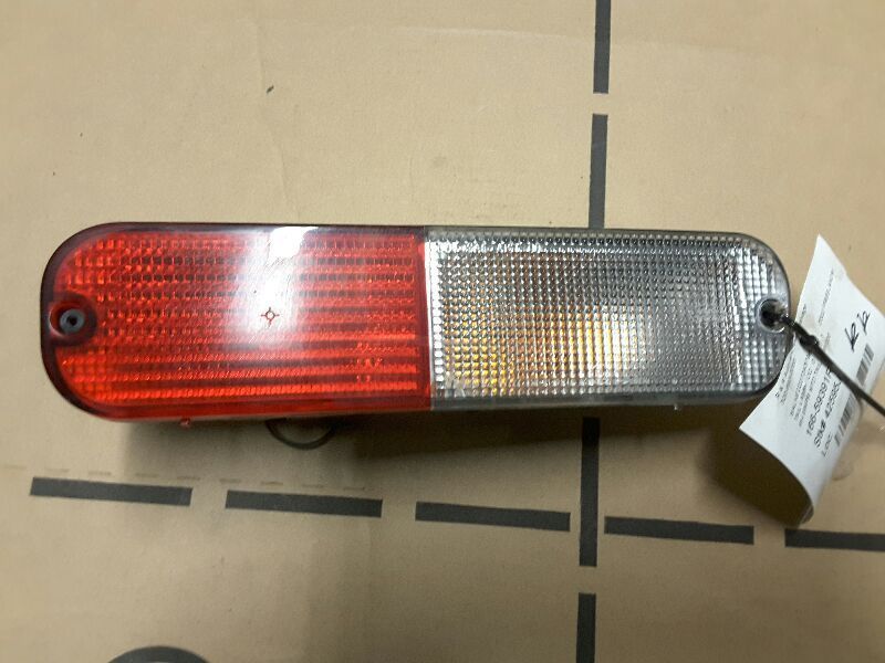 02 03 FREELANDER R. TAIL LIGHT BUMPER MTD 114153