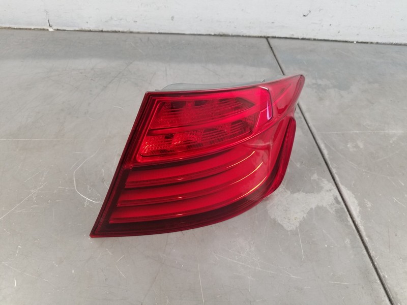 2014 BMW M5 F10 Right Outer Tail Light #4146 B4