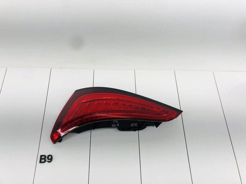 13-17 AUDI Q5 REAR RIGHT PASSENGER SIDE TAIL LIGHT BRAKE STOP LAMP OEM