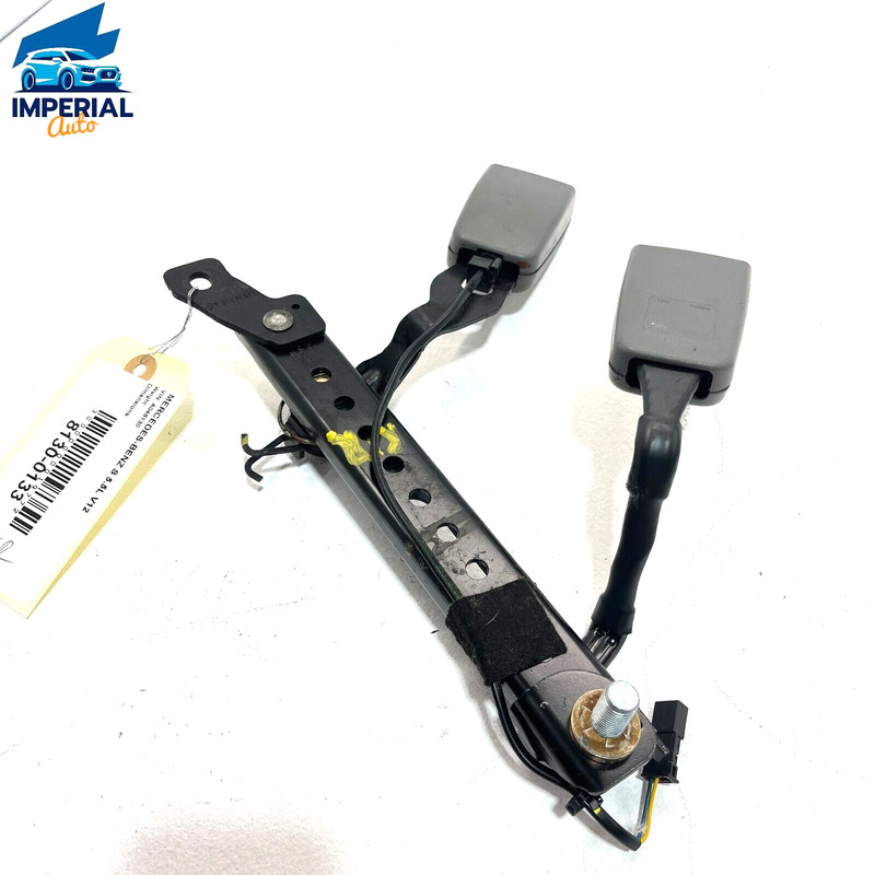 07-13 Mercedes S63AMG S600 S550 Rear Passenger Side Seat Belt Buckle Black OEM