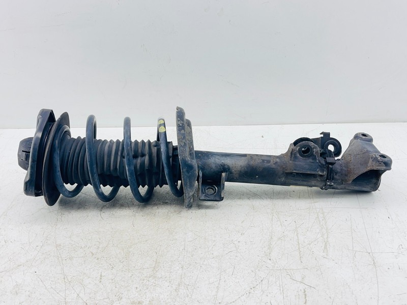08-11 MERCEDES W204 C350 C300 RWDFRONT RIGHT STRUT SHOCK ABSORBER OEM