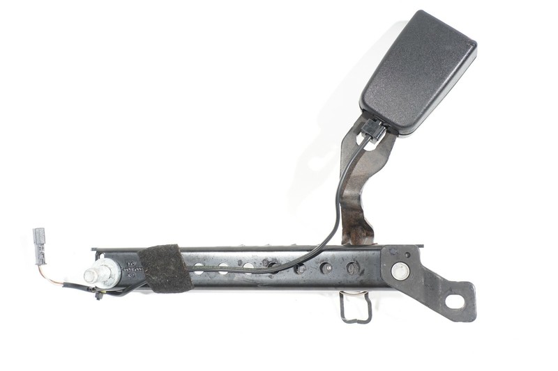 07-09 MERCEDES-BENZ S550 W221 REAR LEFT DRIVER SIDE SEAT BELT BUCKLE LATCH OEM