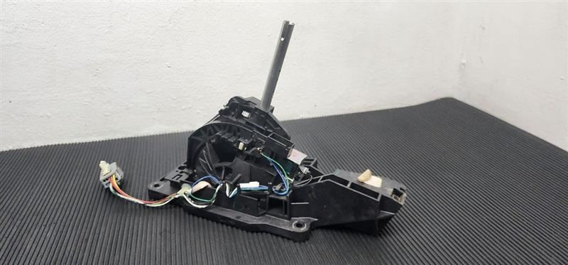 12-15 Ford Explorer Automatic Transmission Floor Gear Shifter OEM GT4Z-7210-CB