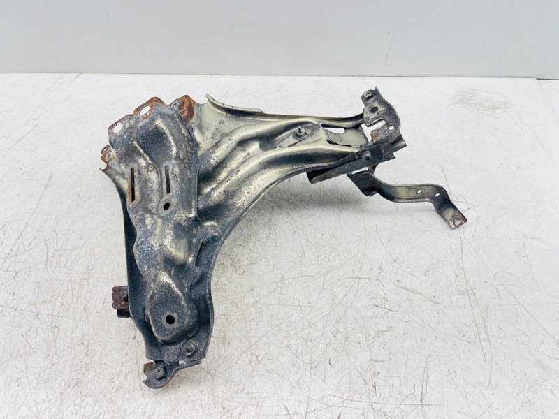 2011-2014 Lexus CT200 hybrid battery mount support bracket holder OEM