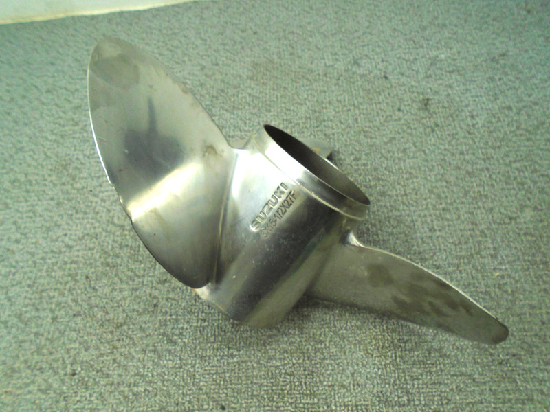 SUZUKI STAINLESS FRONT PROPELLER9902C0-0090R-27P DF300-350 HP 15 1/2 X 27P