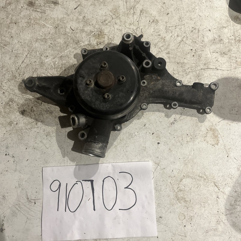 98-02 Mercedes W208 CLK320 E320 Engine Water Pump OEM A1122010401