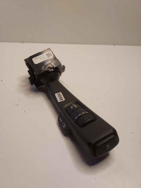 2014-2018 Volvo S60 HEADLIGHT TURN SIGNAL CONTROL SWITCH OEM 31456045