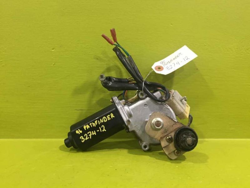 96 97 98 PATHFINDER REAR WIPER MOTOR OEM 3274-12