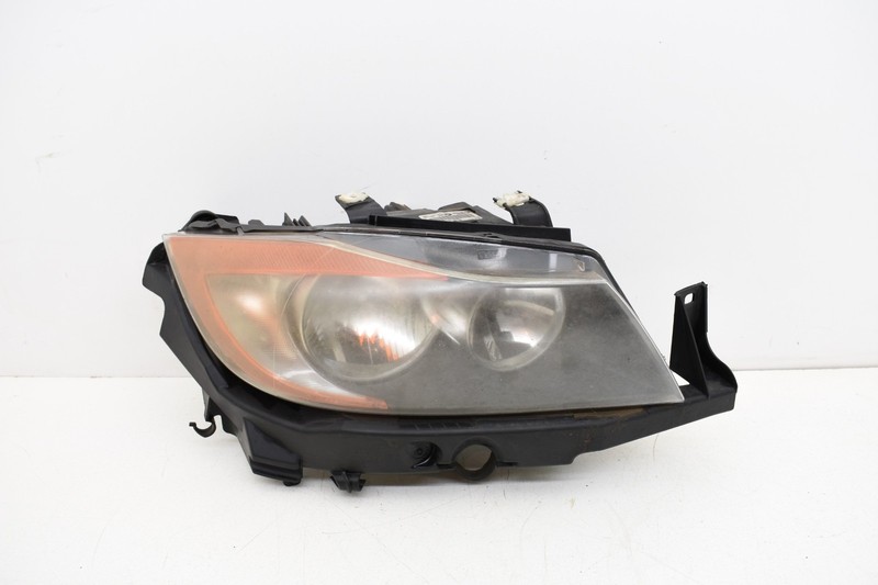 2007 BMW E90 328xi Sedan PRE-LCI Halogen Right Passenger Headlight OEM KW61