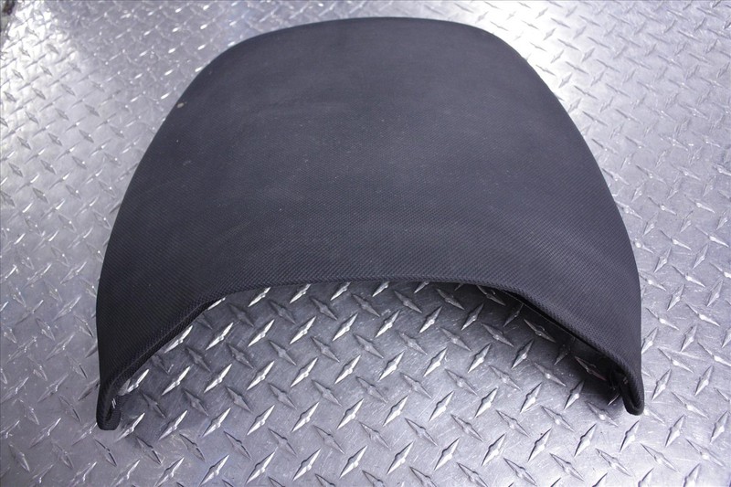 2005 YAMAHA YP 400 MAJESTY REAR PASSENGER SEAT ASSEMBLY YP400 05