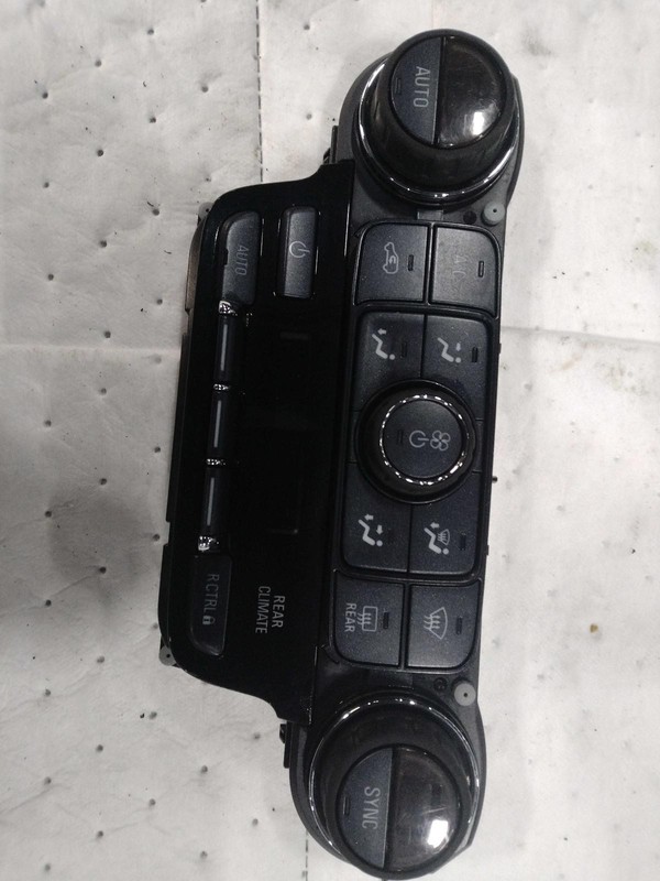 2017 Chevrolet Suburban 1500 A/C Selector Switch OEM NJ25-22088-553237