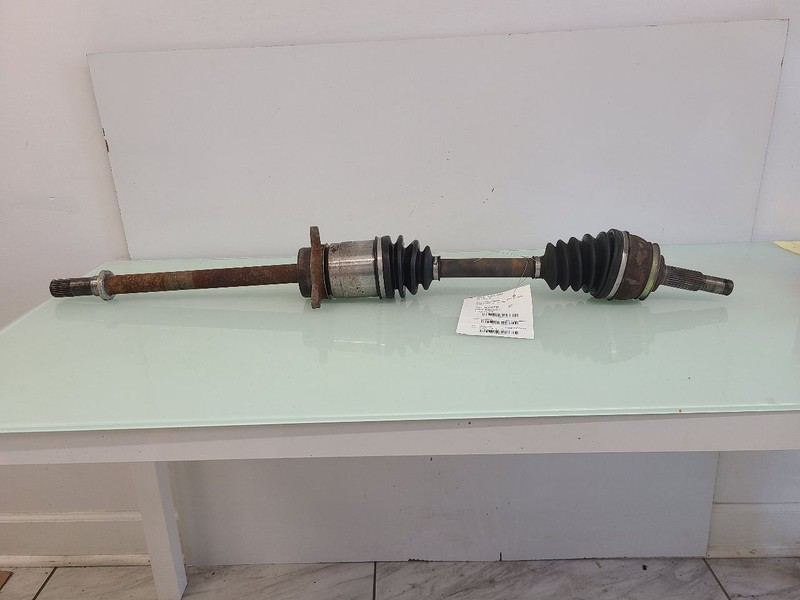 Passenger Right Axle Shaft Front Axle FWD Fits 06-07 MURANO 584269