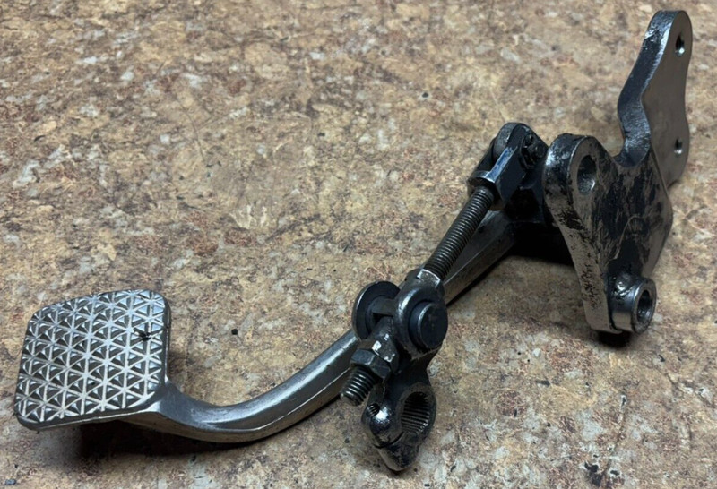 198587 86 Yamaha Venture Royal 1300 Rear Brake Lever Pedal XVZ XVZ1300 1986 D1