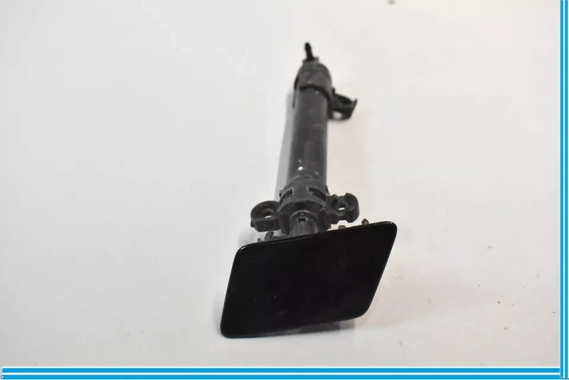 10-15 Jaguar XJL XJ Front Left Driver Side Headlight Washer Spray Nozzle OEM
