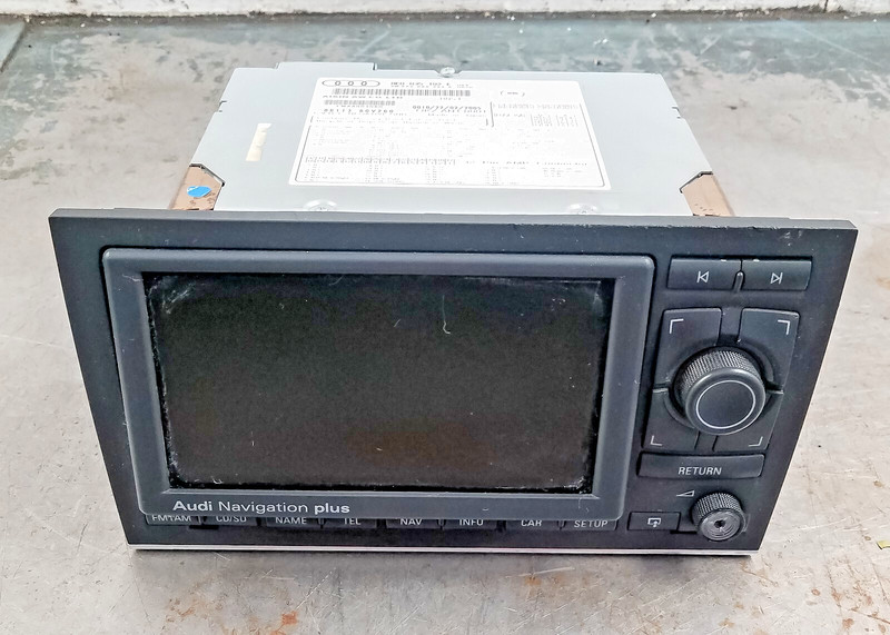 2005 Audi S4 B7 Navigation Radio #7218 X6