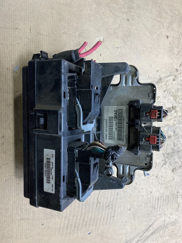 2014 Jeep Cherokee Fuse Box Multi-Function Relay Module Bcm n8939 DG