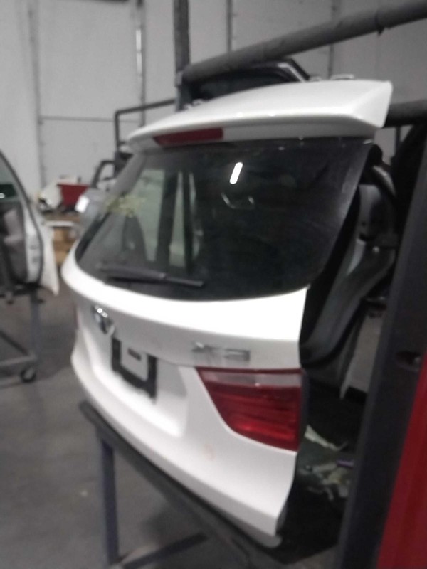 Used Deck Lid fits: 2017 Bmw X3 w/o adaptive LED tail lamps w/power opening and