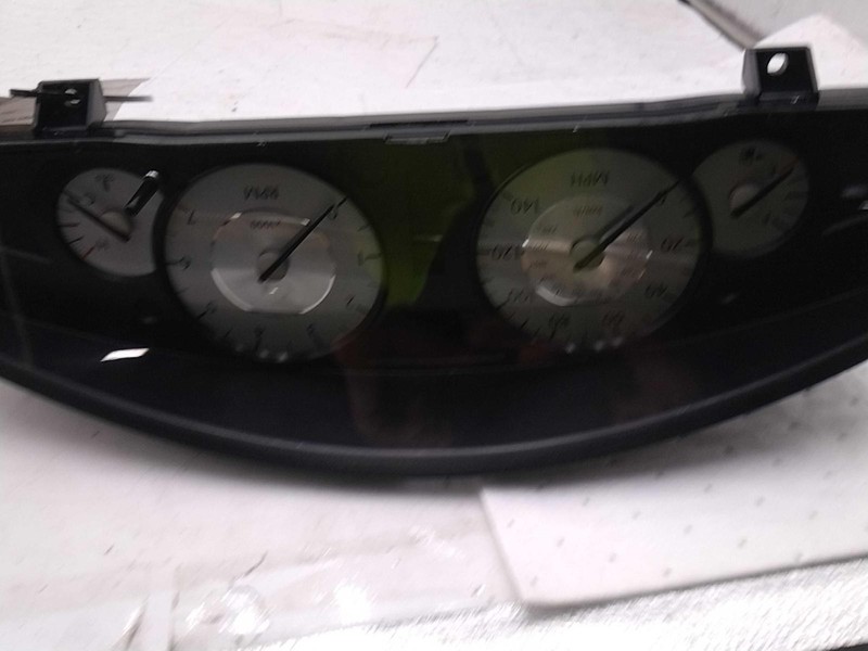 2009 Chrysler 300 Speedometer Gauge OEM Tan 140 MPH 2.7L 82K Miles