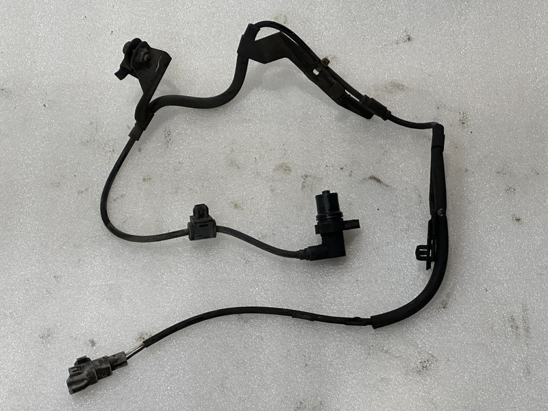 Toyota 4 Runner SR5, Front Right ABS Sensor, 96- 04, 3.4L,V6, 5VZFE, 89542-35050