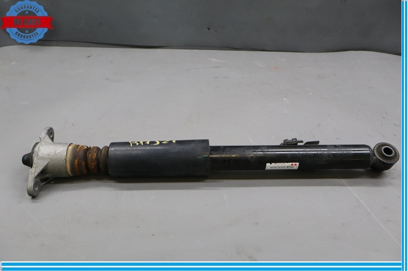 15-16 Hyundai Genesis Rear Right Passenger Shock Strut Absorber 55320-B1000 OEM