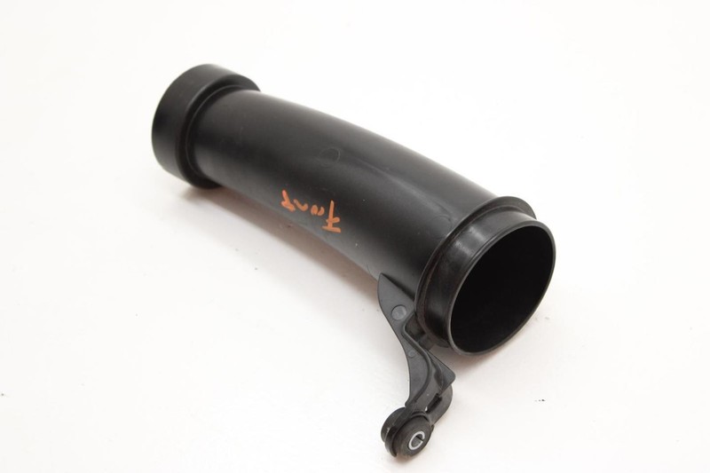 15-20 BMW M4 Coupe 3.0L Air Tube 70549097