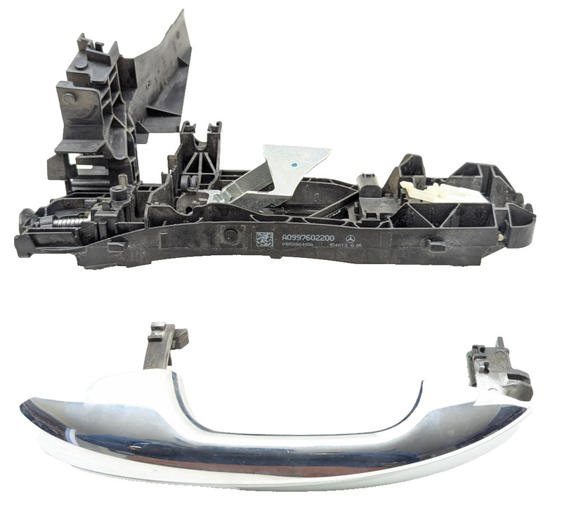 15-25 Mercedes C300 C63 C43 AMG Front Passenger Right Door Handle c775