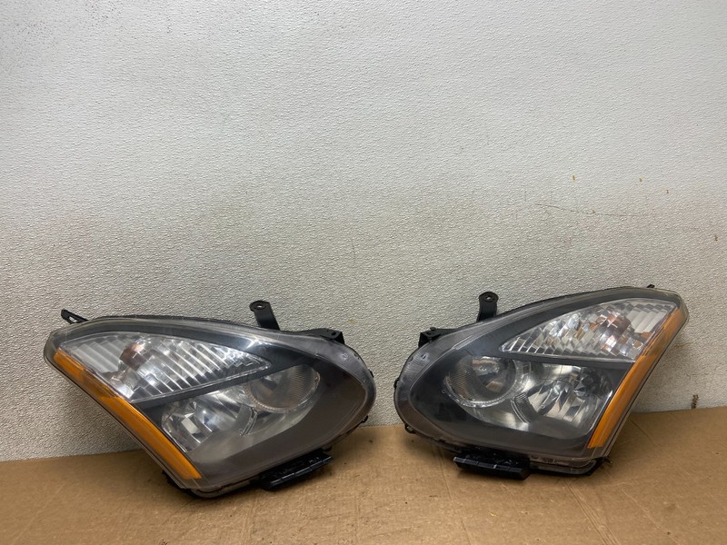 2009-2013 Nissan Rogue Left+Right Side Set Halogen Headlights OEM AA2662 DW